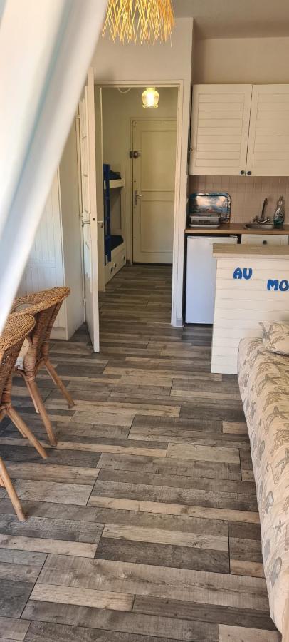 " Au Morgan De Vous " Lägenhet Le Lavandou Exteriör bild