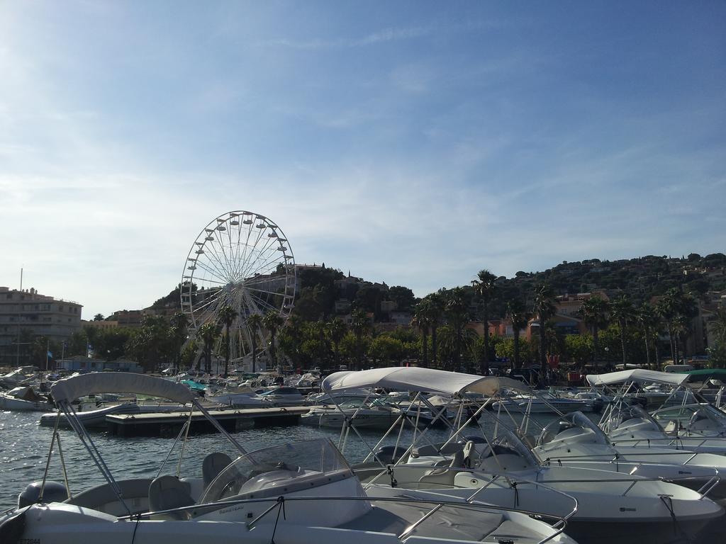 " Au Morgan De Vous " Lägenhet Le Lavandou Exteriör bild